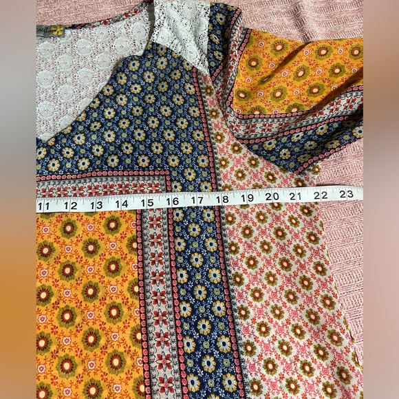 FIGUEROA & flower’s Multicolor Women Top Tunic, V Neck , 3/4 Sleeve Sz L - Picture 11 of 11